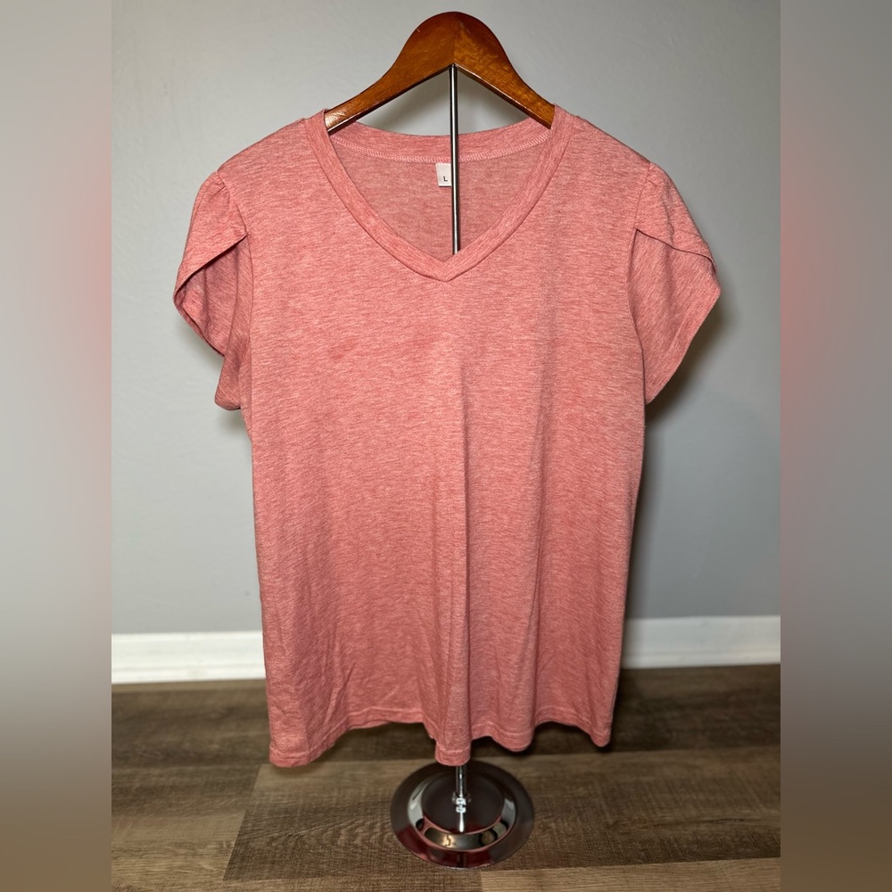 Women's Pink V-Neck Top